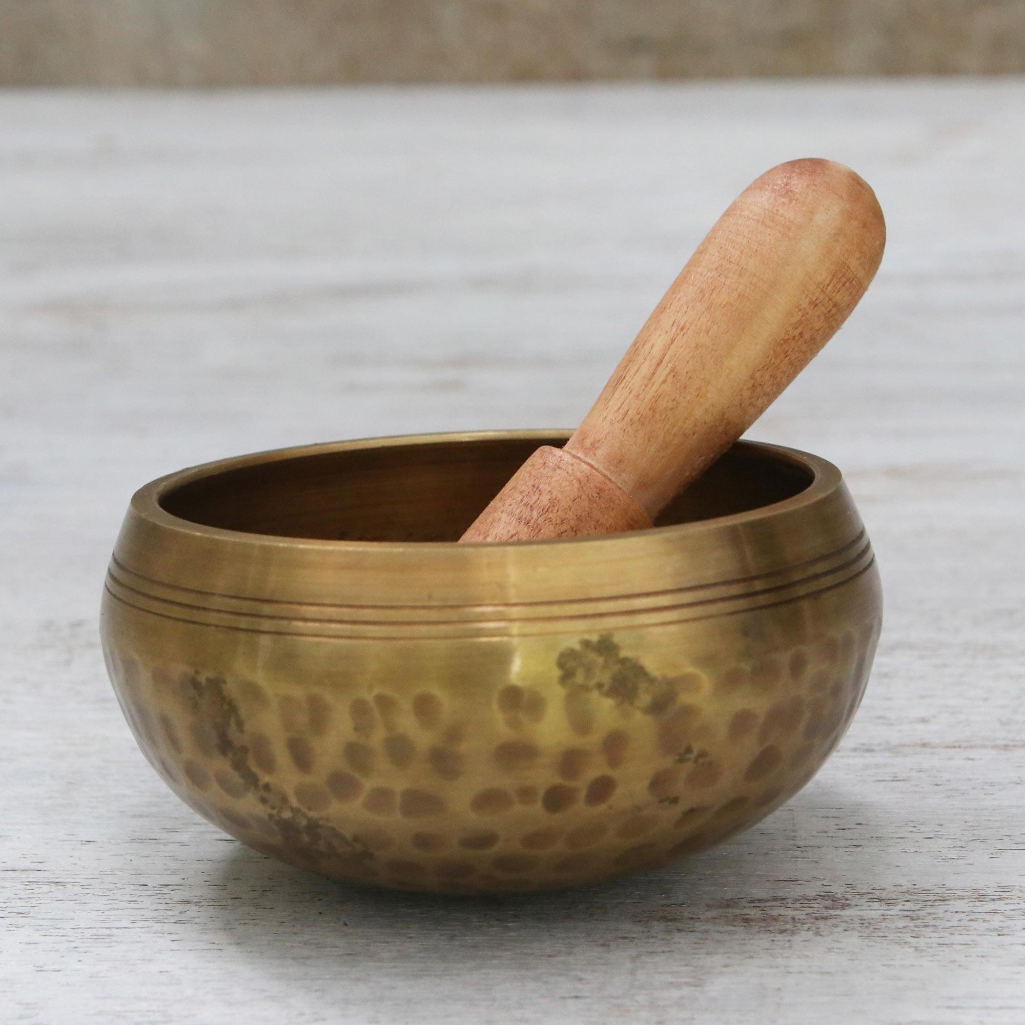 Brass Hammered Singing Bowl with Raintree Wood Striker - Singing Healer